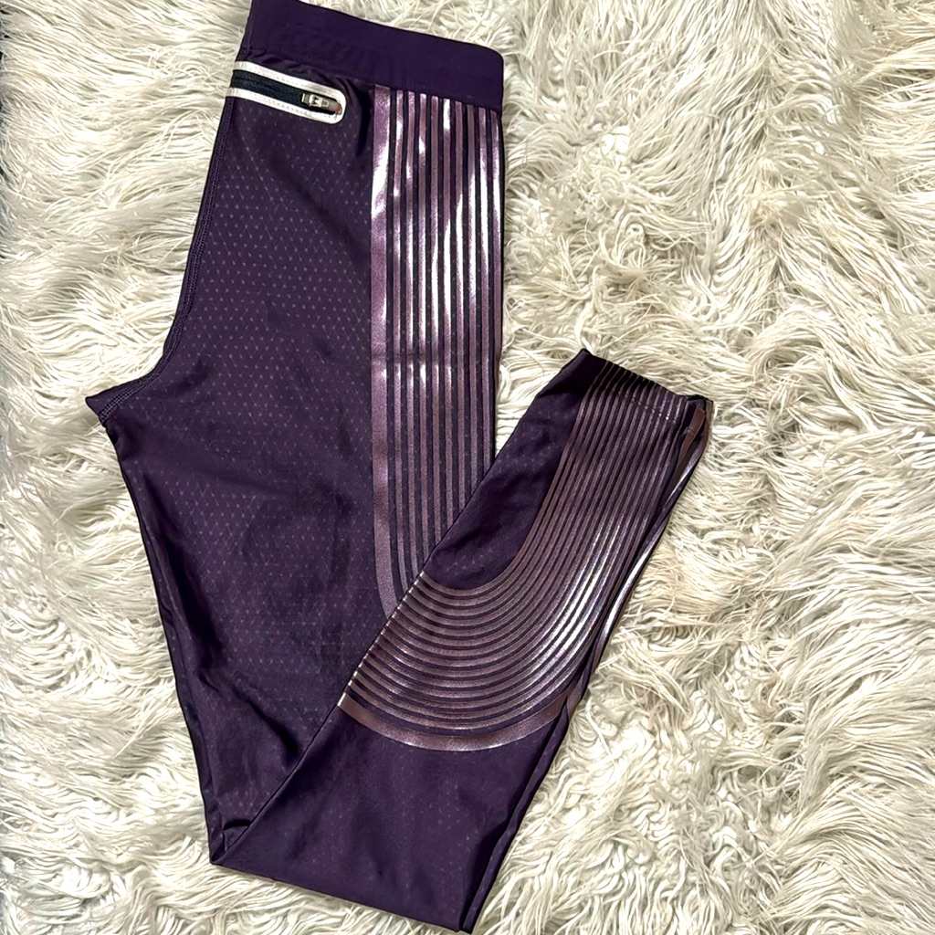 Beautiful Purple Dri-Fit Nike Leggings